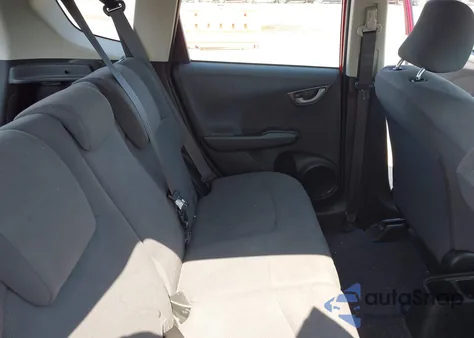 2013 Honda Fit z USA, uszkodzony, nr VIN JHMGE8H30DC072896